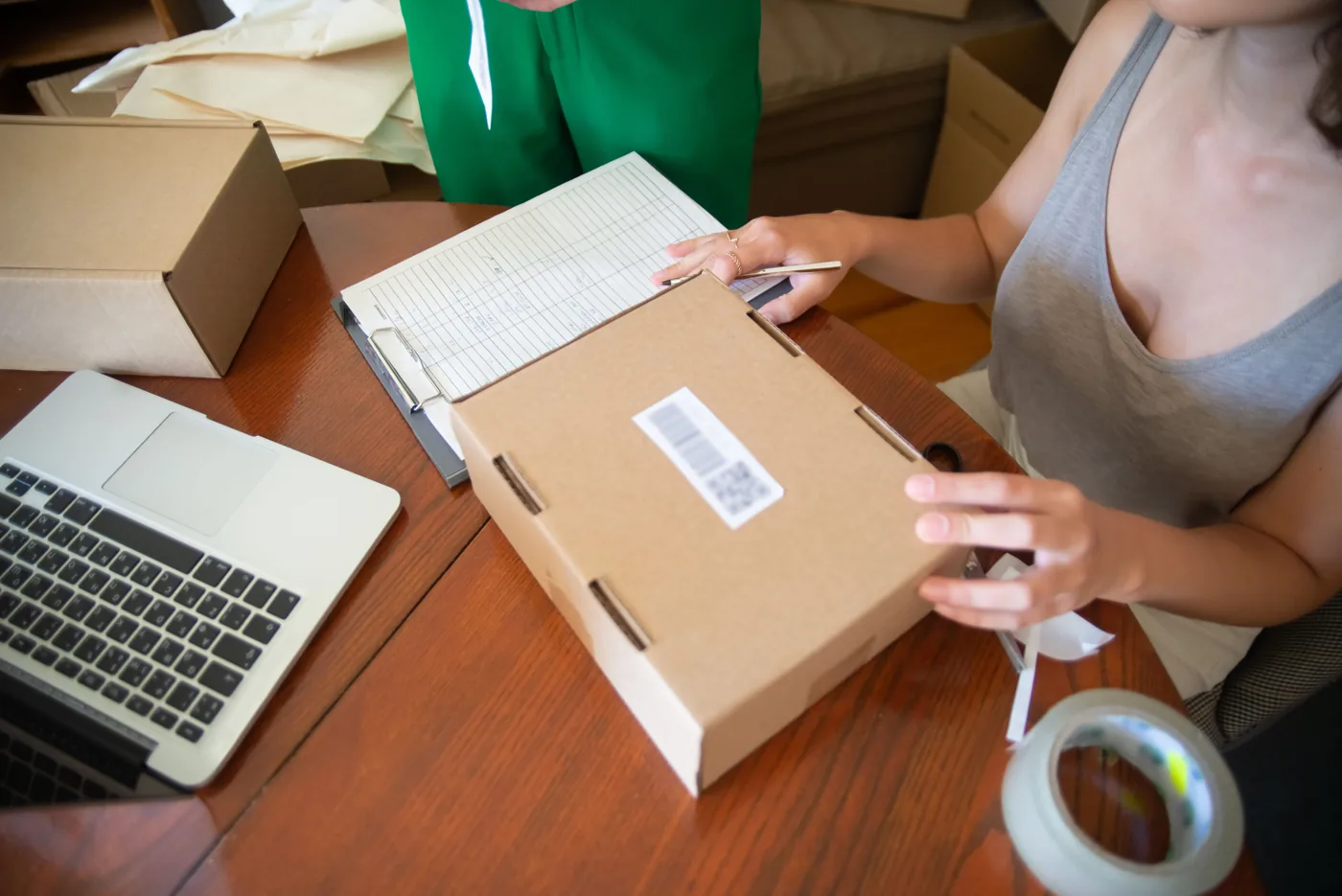 Preparing retail orders for dispatch